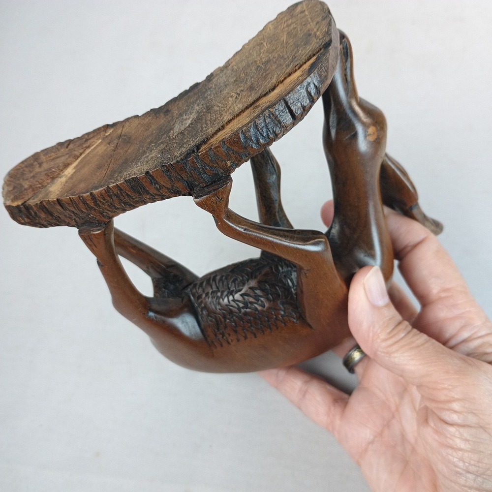 Hand Carved Grazing Antelope Oryx Gazelle Brown Sculpture Statue Hard Wood 5" - Picture 7 of 12